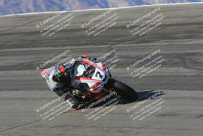 media/Mar-21-2025-CVMA Friday Practice (Fri) [[30cd4fe323]]/2-Racer 1/Session 2 (Bowl)/